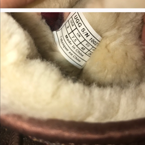 UGG  Classic Short Sparkles 1002766 Bottes - Picture 4 of 8